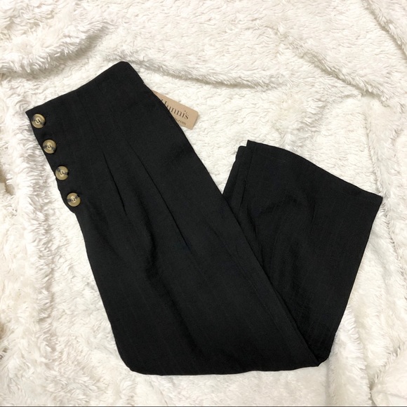 Benny + Olive High Rise Button Up Black Crop Pants